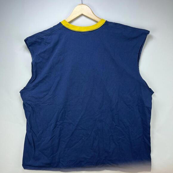 Vintage Nike Michigan Wolverines 2XL Sleeveless Shirt - Picture 7 of 9